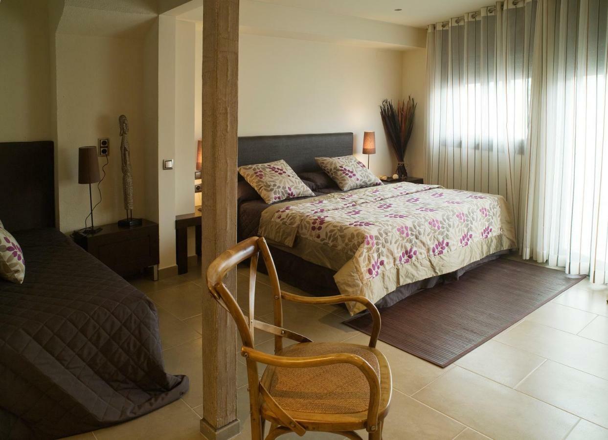 Hotel Calabria ลา การ์ริกา ภายนอก รูปภาพ