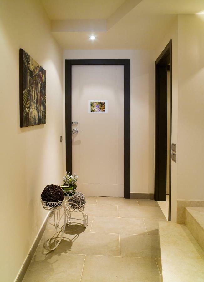 Hotel Calabria ลา การ์ริกา ภายนอก รูปภาพ
