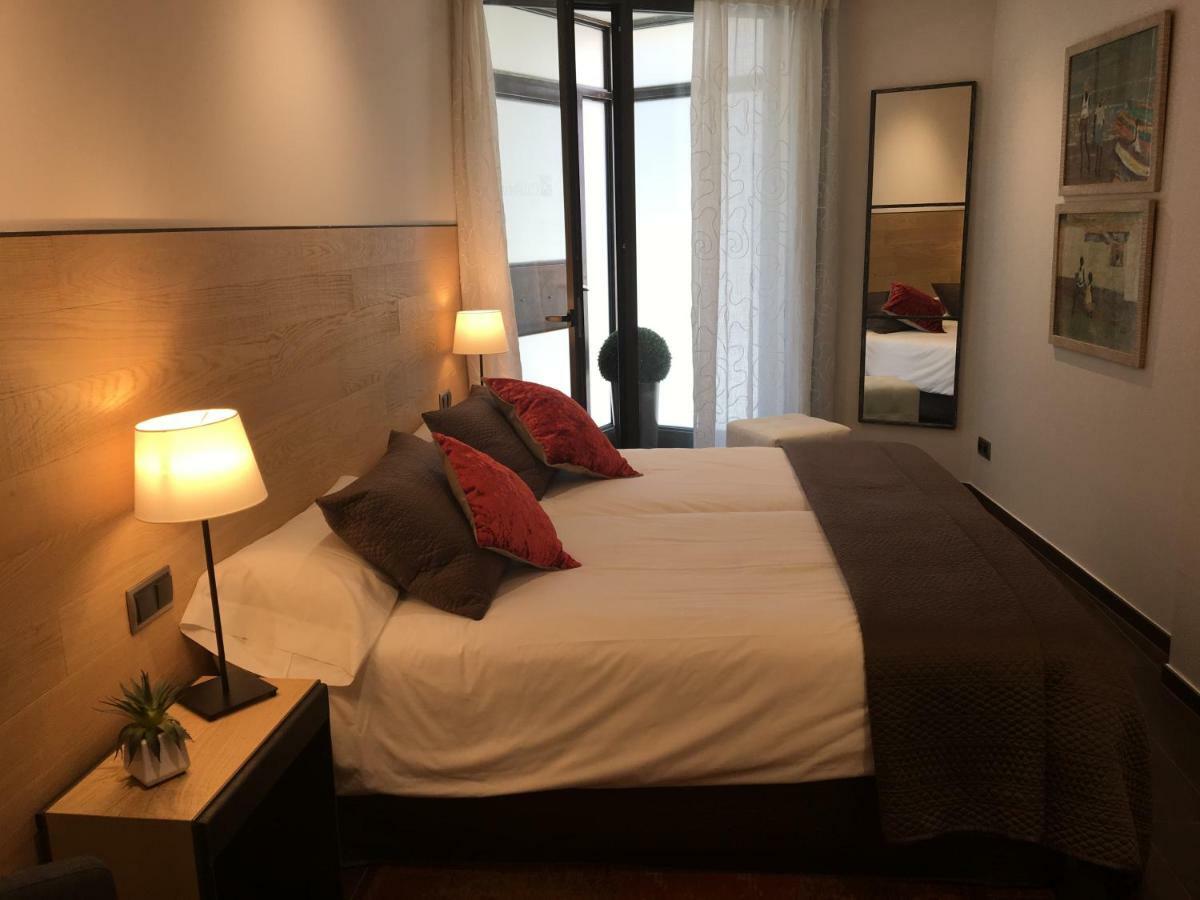 Hotel Calabria ลา การ์ริกา ภายนอก รูปภาพ